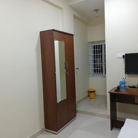 Nk Lodge Coimbatore Luaran gambar